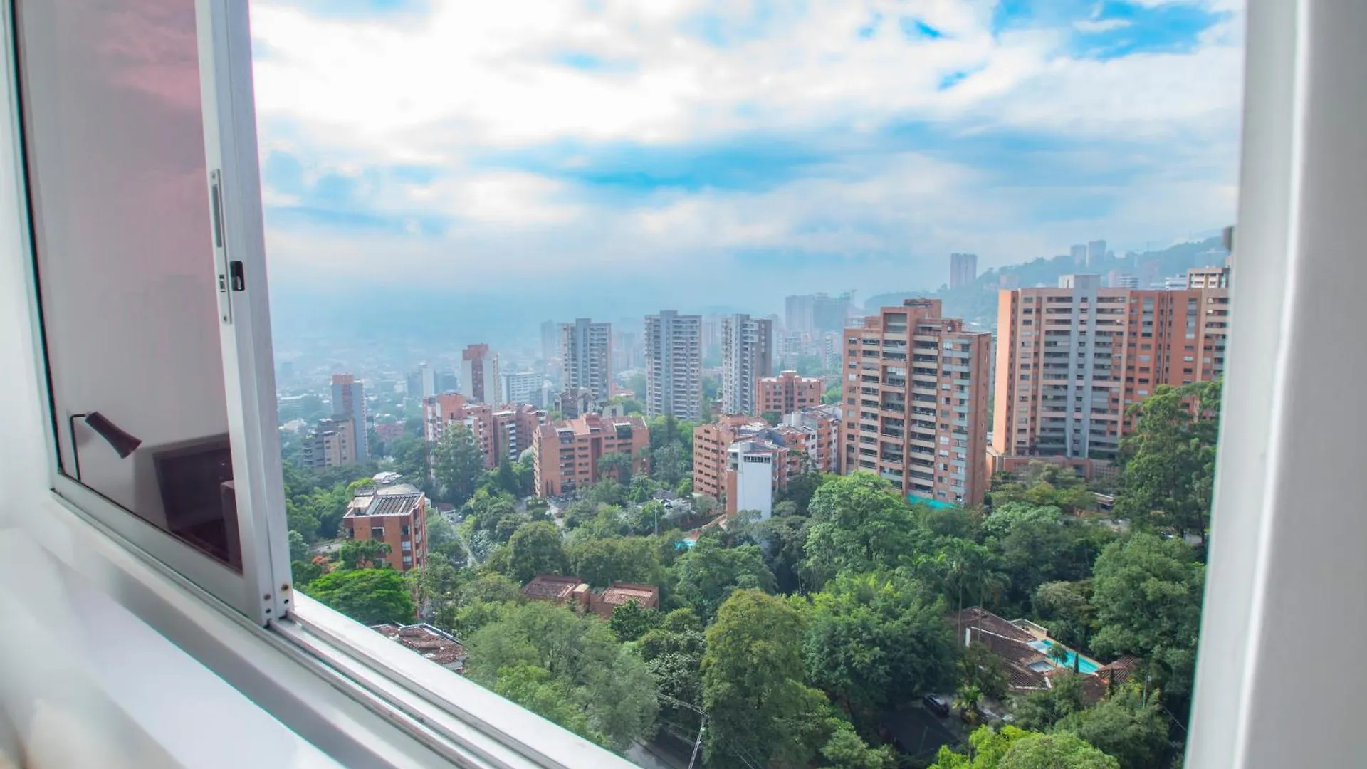 A Great Luxury Apartment In El Poblado Medellín Colombia