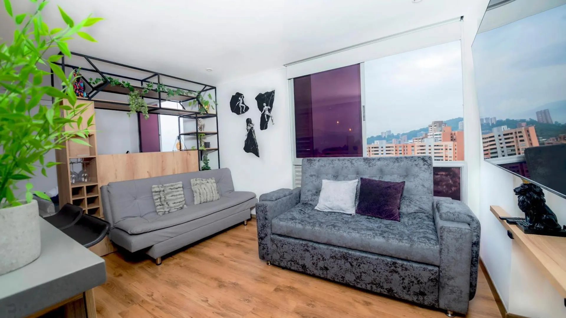 A Great Luxury Apartment In El Poblado Medellín